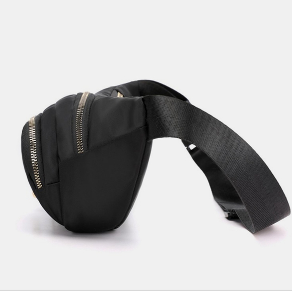 (Out of Stock) Black Quilted Multi Pocket Waist Belt Bag - Picture 4 of 8